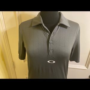 Men’s Oakley polo shirt